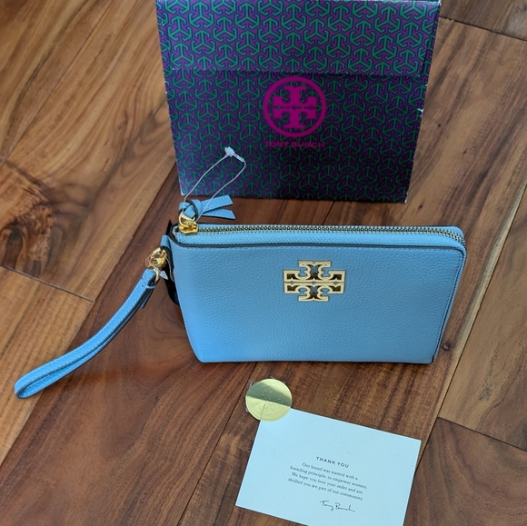 Tory Burch Britten Cloud Blue Zip Pouch Wristlet With Gift Bag New without Tag